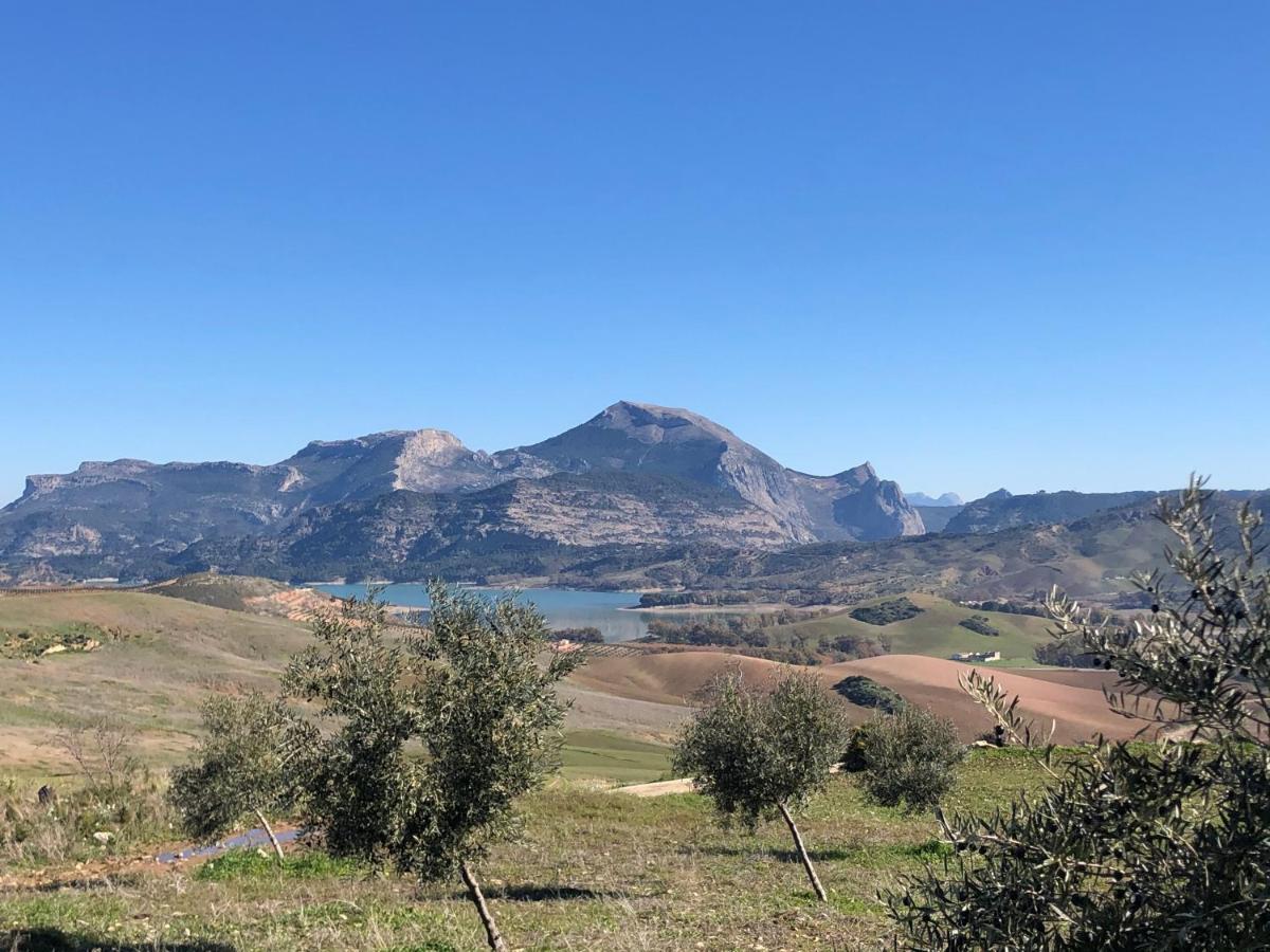 Studio Apartment In Ardales, Cerca El Caminito Del Rey Y Embalses Bagian luar foto